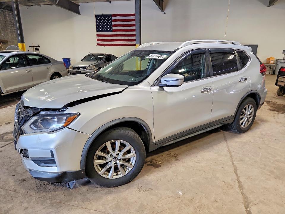 2018 NISSAN ROGUE SV - 1