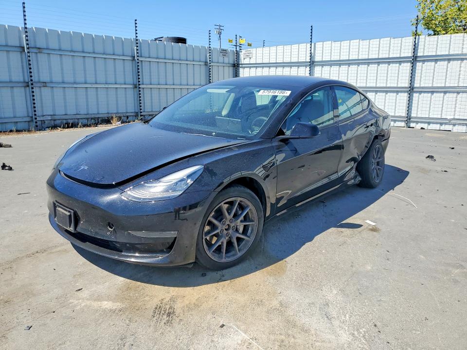 2022 TESLA MODEL 3 - 1