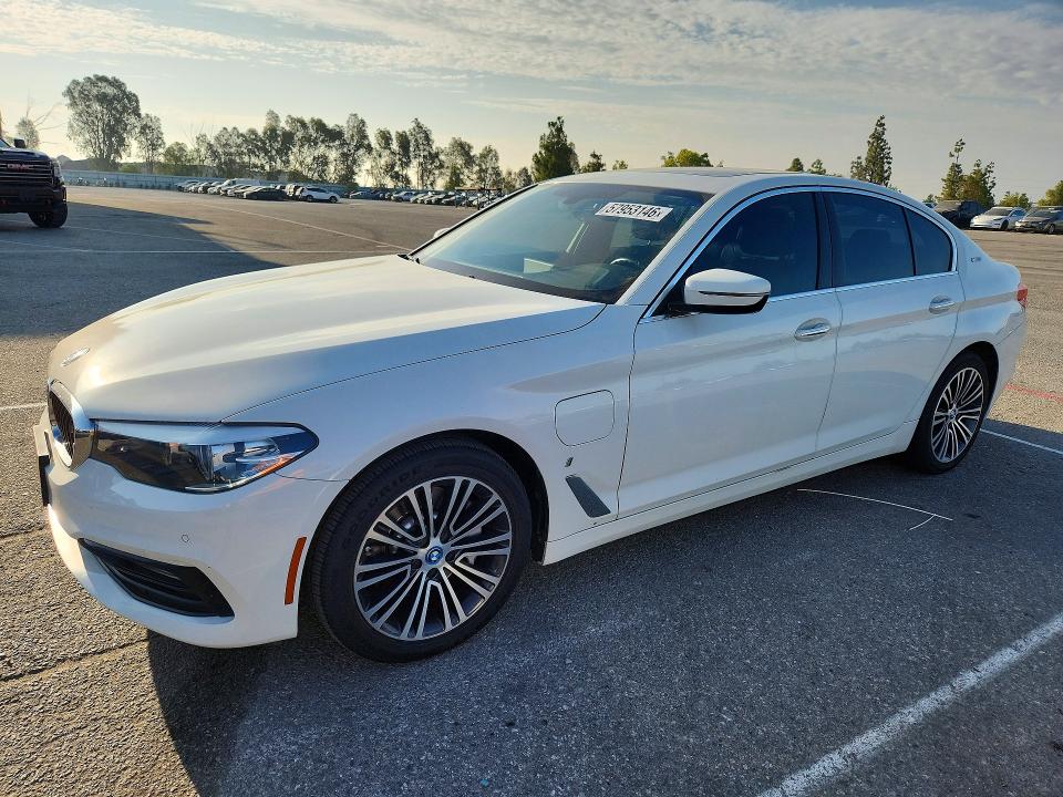 2018 BMW 530E - 1