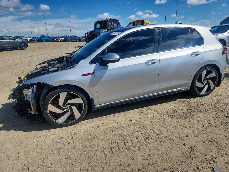 2022 VOLKSWAGEN GTI - 1