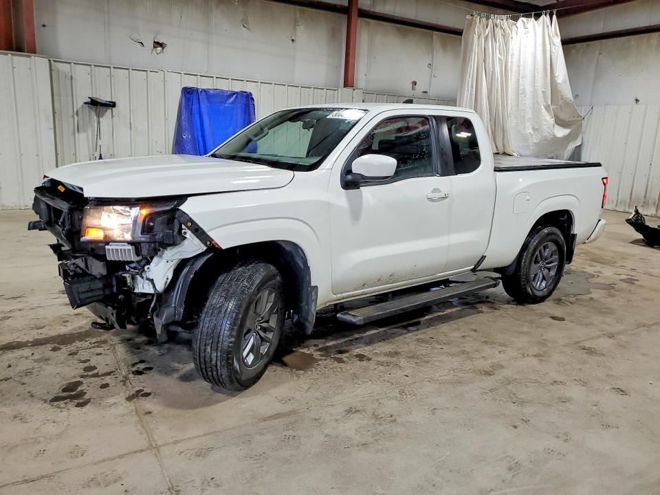 2025 NISSAN FRONTIER SV - 1