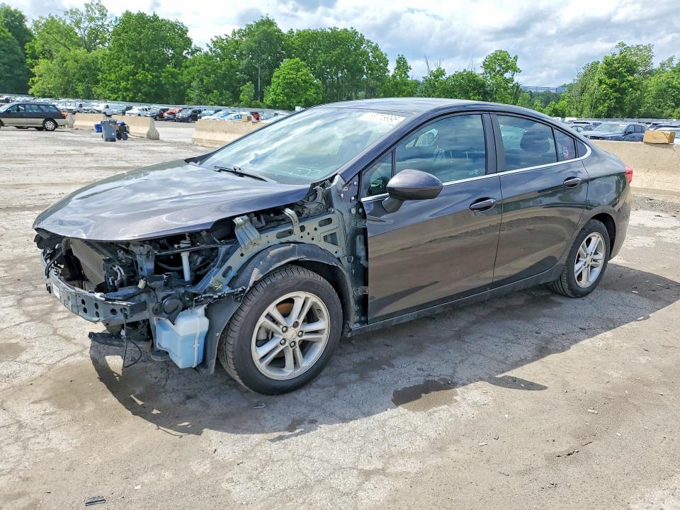 2017 CHEVROLET CRUZE LT - 1