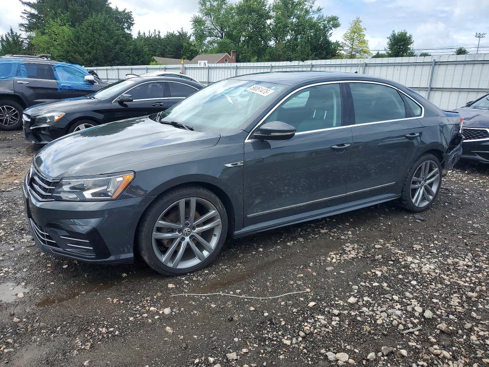 2017 VOLKSWAGEN PASSAT R-LINE - 1