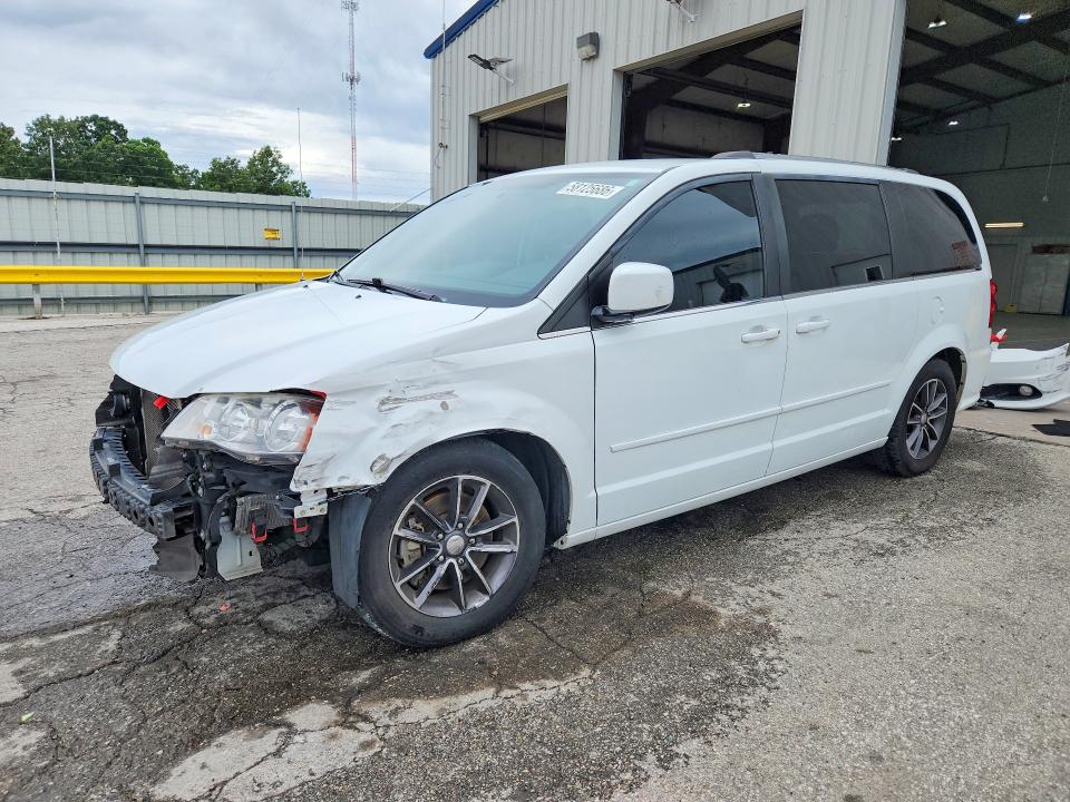2017 DODGE GRAND CARAVAN SXT - 1