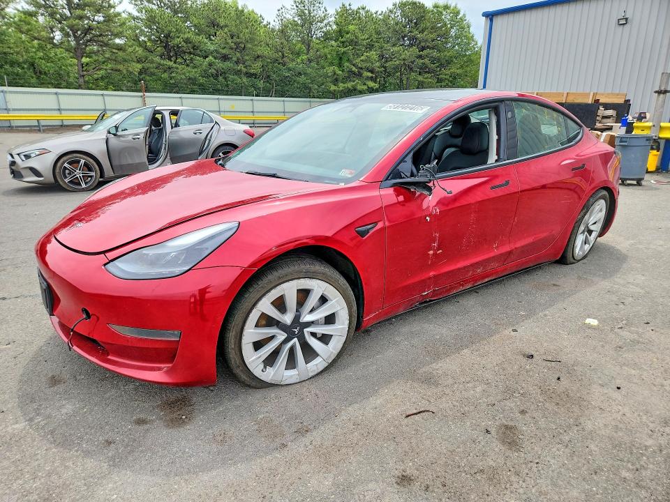 2022 TESLA MODEL 3 - 1