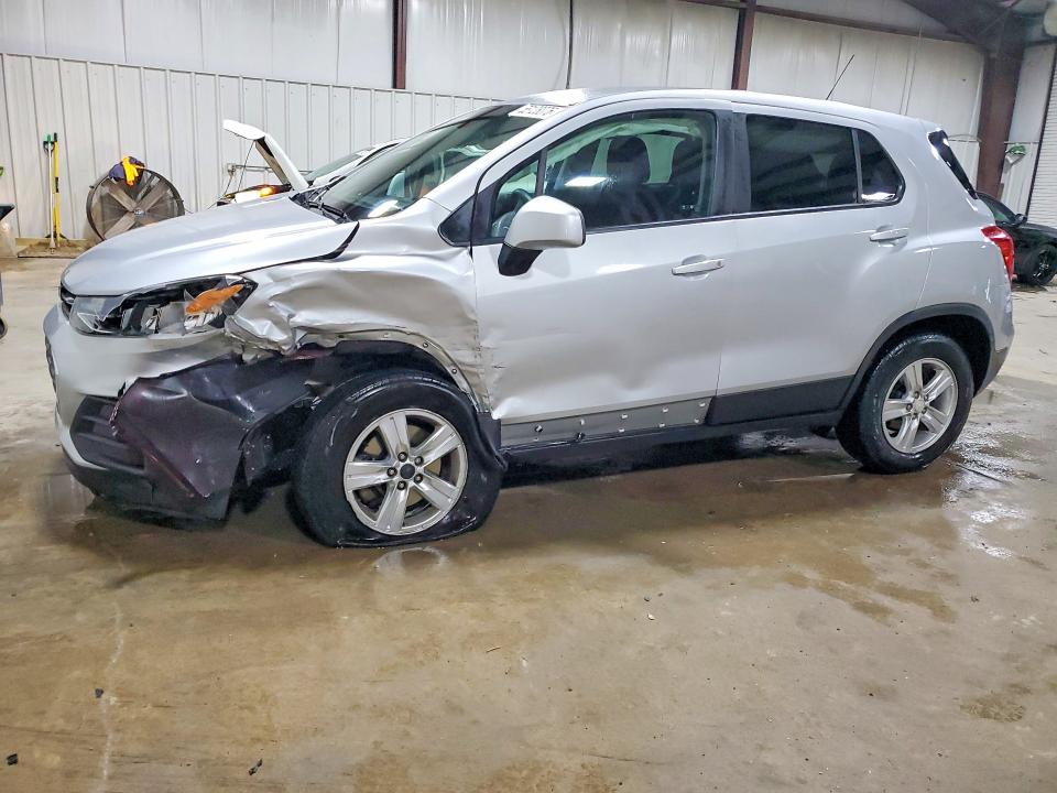 2019 CHEVROLET TRAX LS - 1