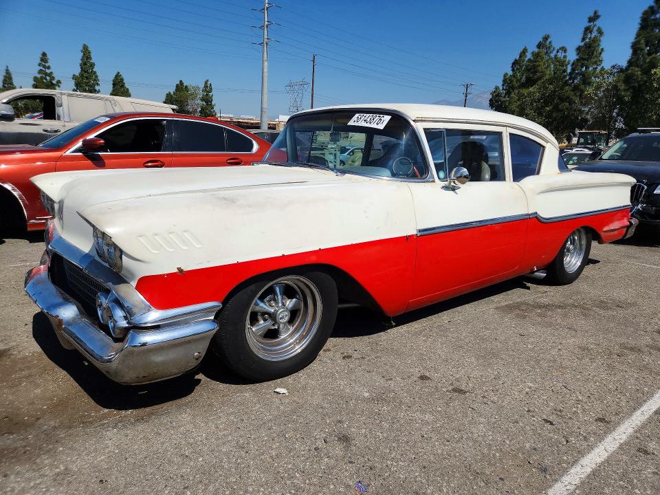 1958 CHEVROLET CLASSIC - 1