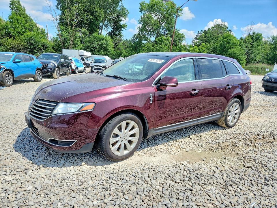 2018 LINCOLN MKT - 1