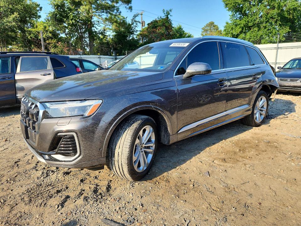2025 AUDI Q7 PREMIUM - 1