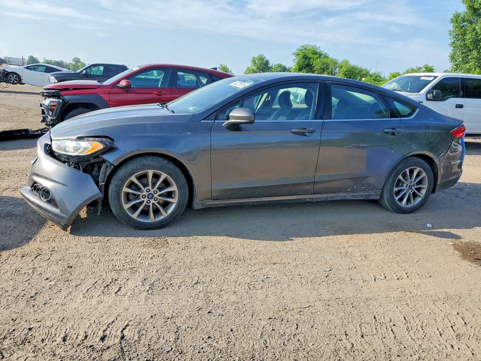 2017 FORD FUSION SE - 1
