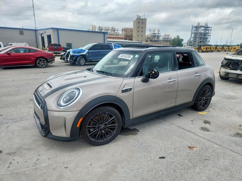 2022 MINI COOPER S - 1