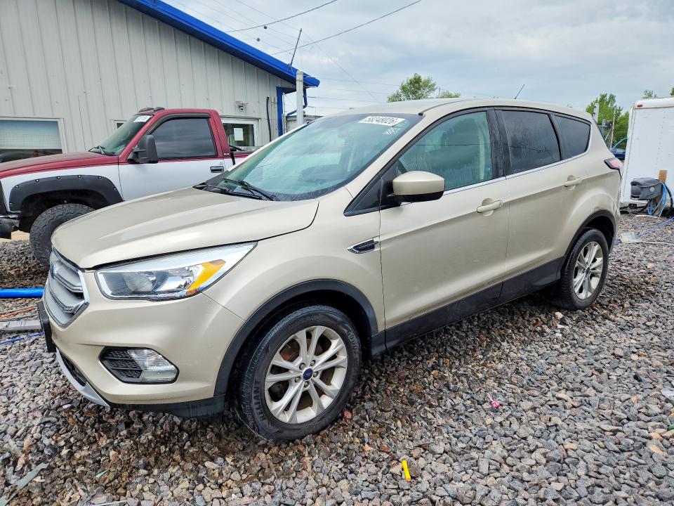 2017 FORD ESCAPE SE - 1
