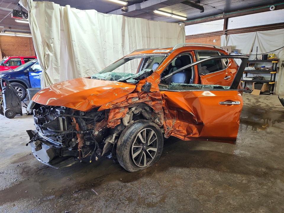 2019 NISSAN ROGUE SL - 1