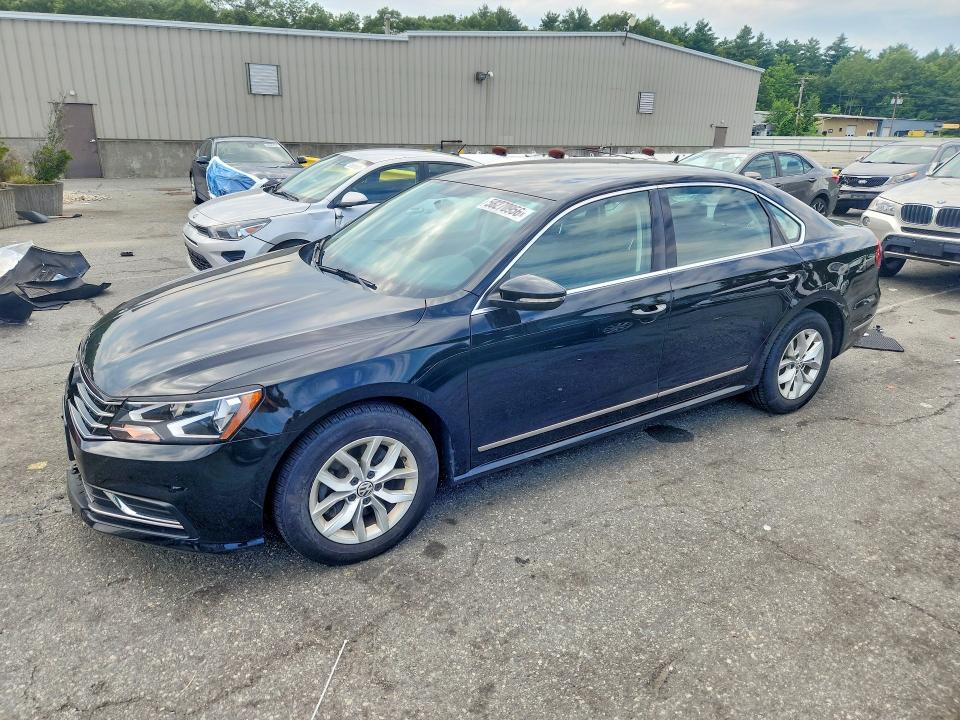 2016 VOLKSWAGEN PASSAT S - 1