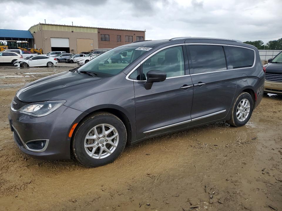 2020 CHRYSLER PACIFICA TOURING L - 1