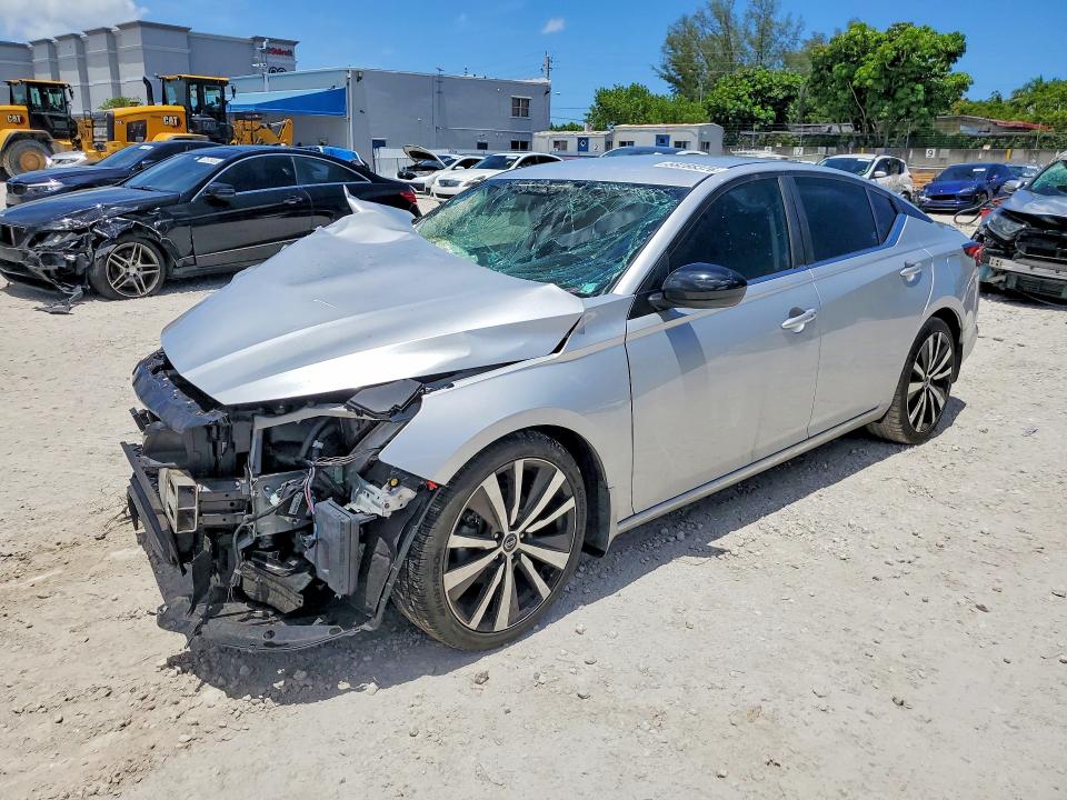 2019 NISSAN ALTIMA SR - 1