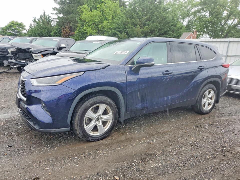 2021 TOYOTA HIGHLANDER LE - 1