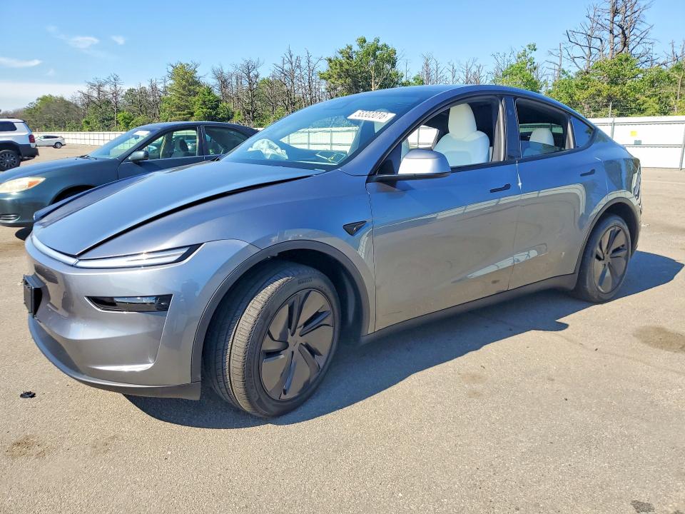 2026 TESLA MODEL Y - 1
