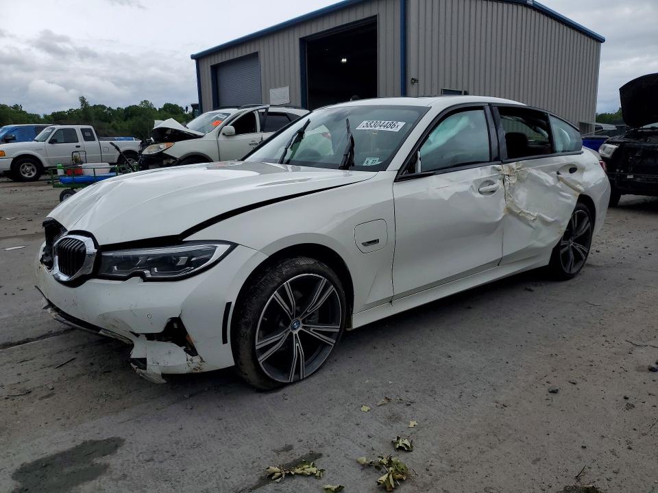 2022 BMW 330XE - 1