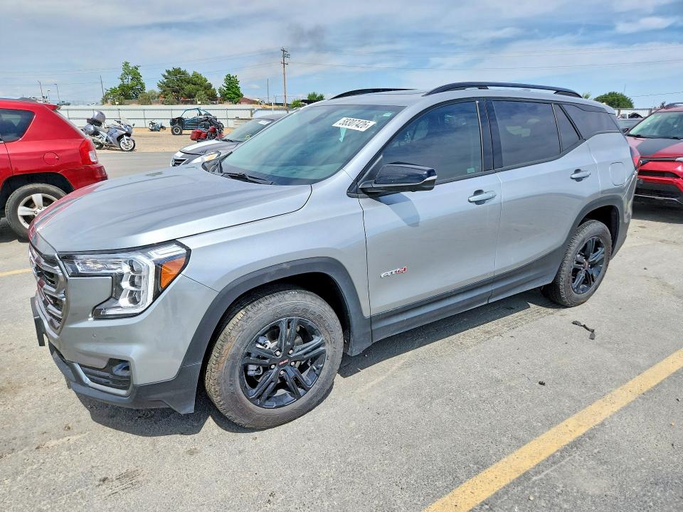2024 GMC TERRAIN AT4 - 1
