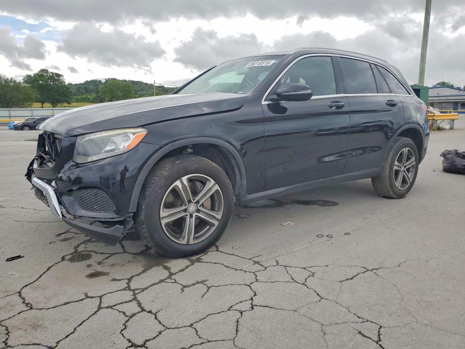 2016 MERCEDES-BENZ GLC 300 - 1