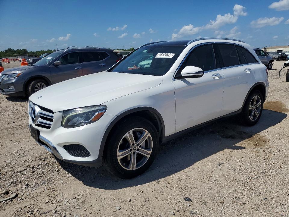 2017 MERCEDES-BENZ GLC 300 - 1