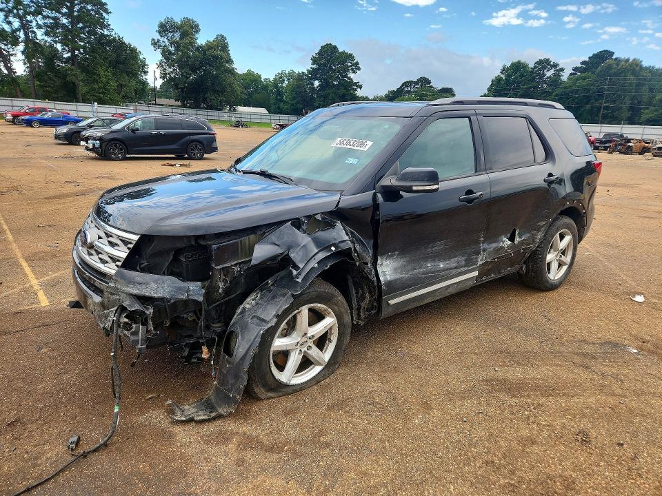 2018 FORD EXPLORER XLT - 1