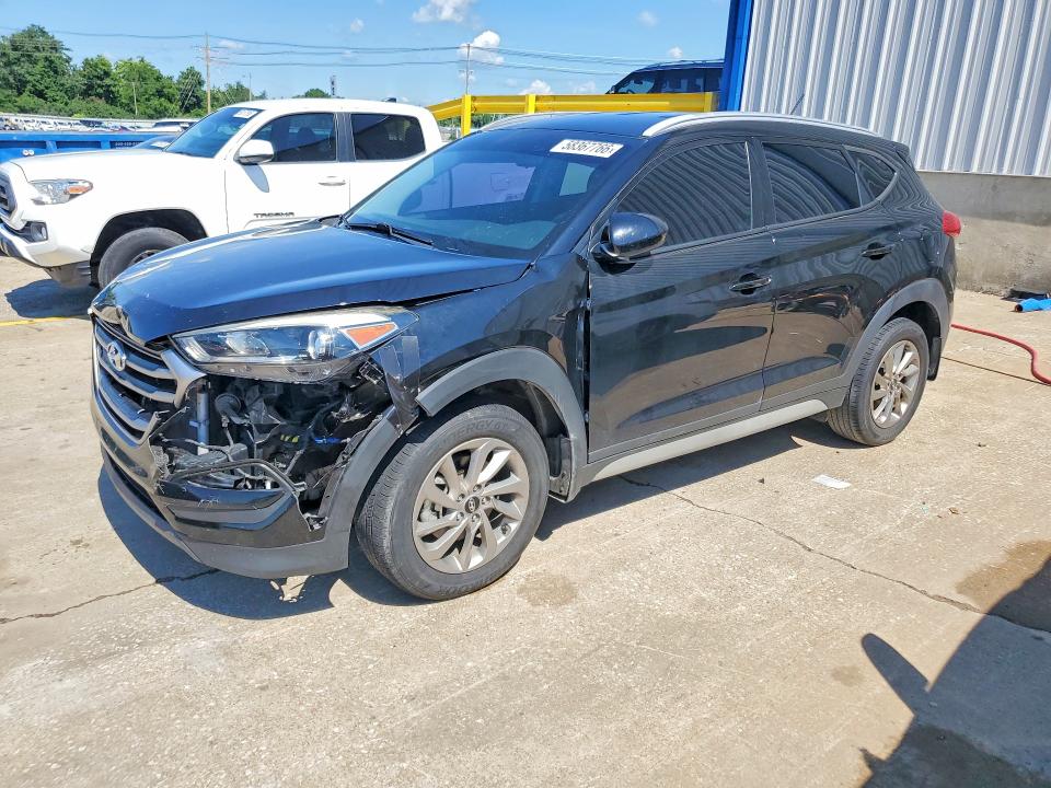 2017 HYUNDAI TUCSON SE - 1