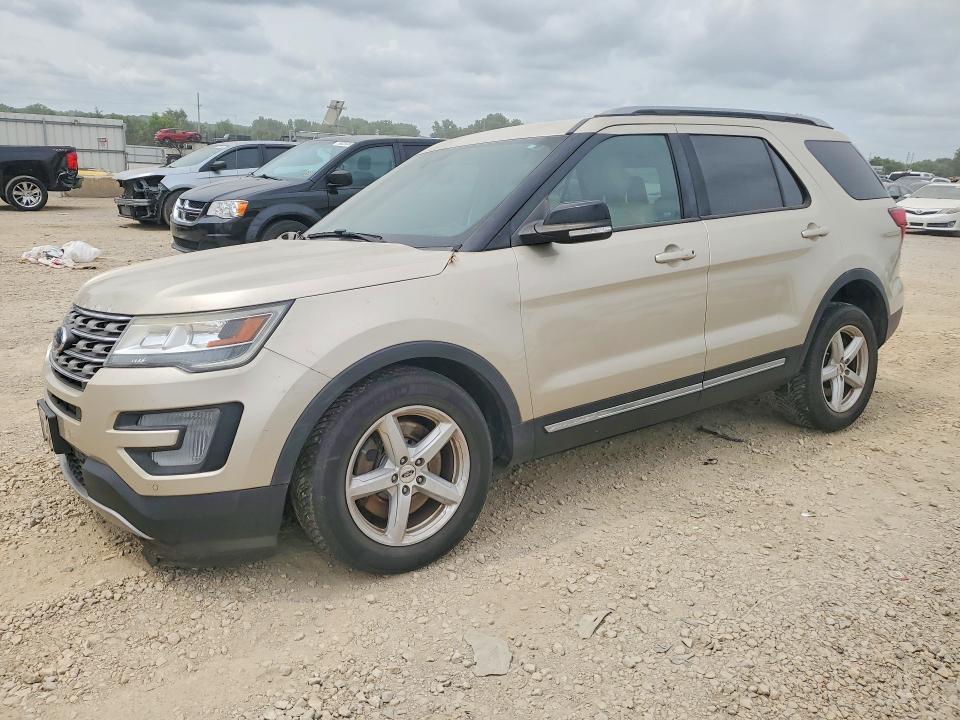 2017 FORD EXPLORER XLT - 1