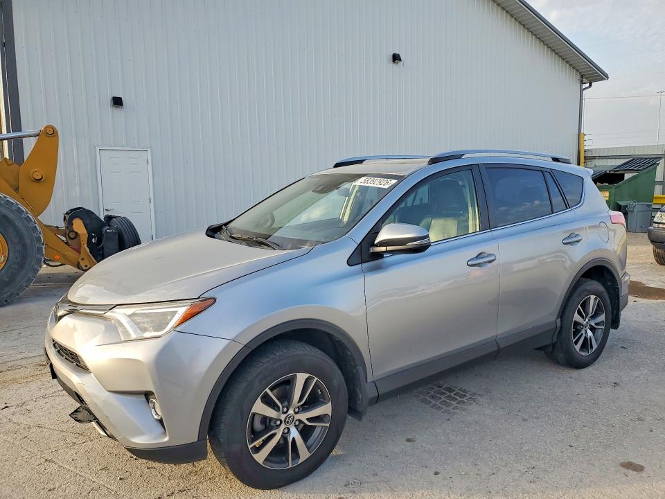 2018 TOYOTA RAV4 XLE - 1