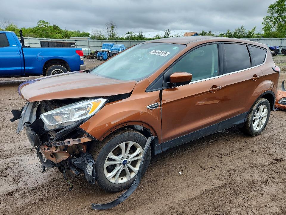 2017 FORD ESCAPE SE - 1
