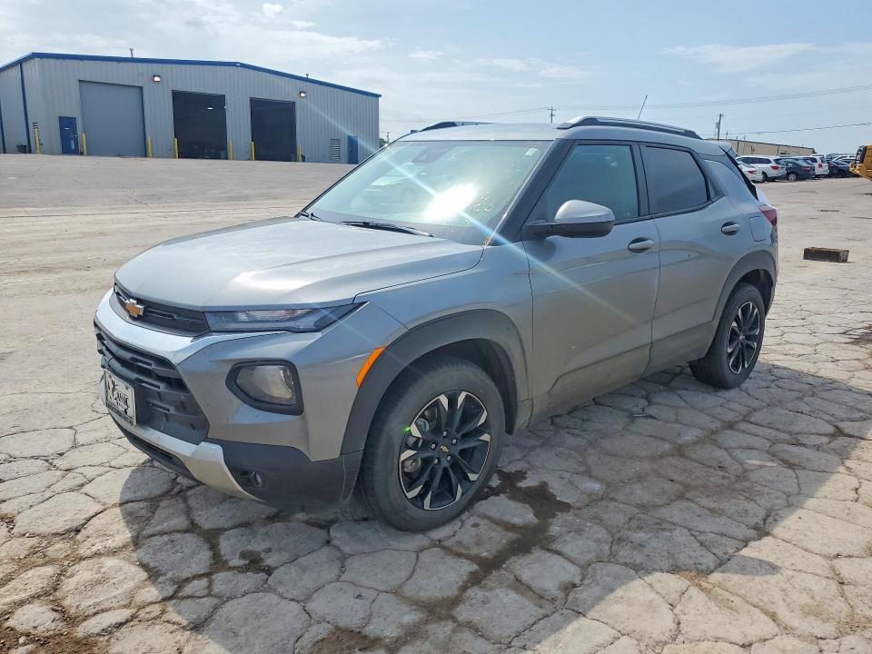 2023 CHEVROLET TRAILBLAZER LT - 1