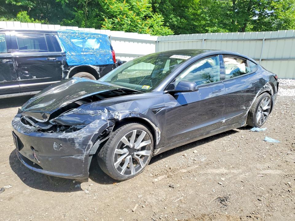 2024 TESLA 3 - 1