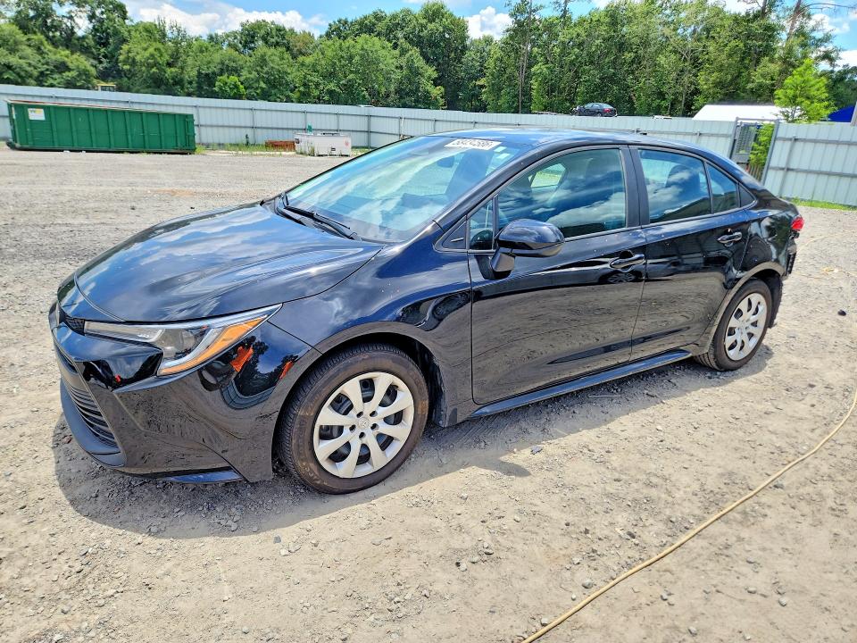 2025 TOYOTA COROLLA LE - 1
