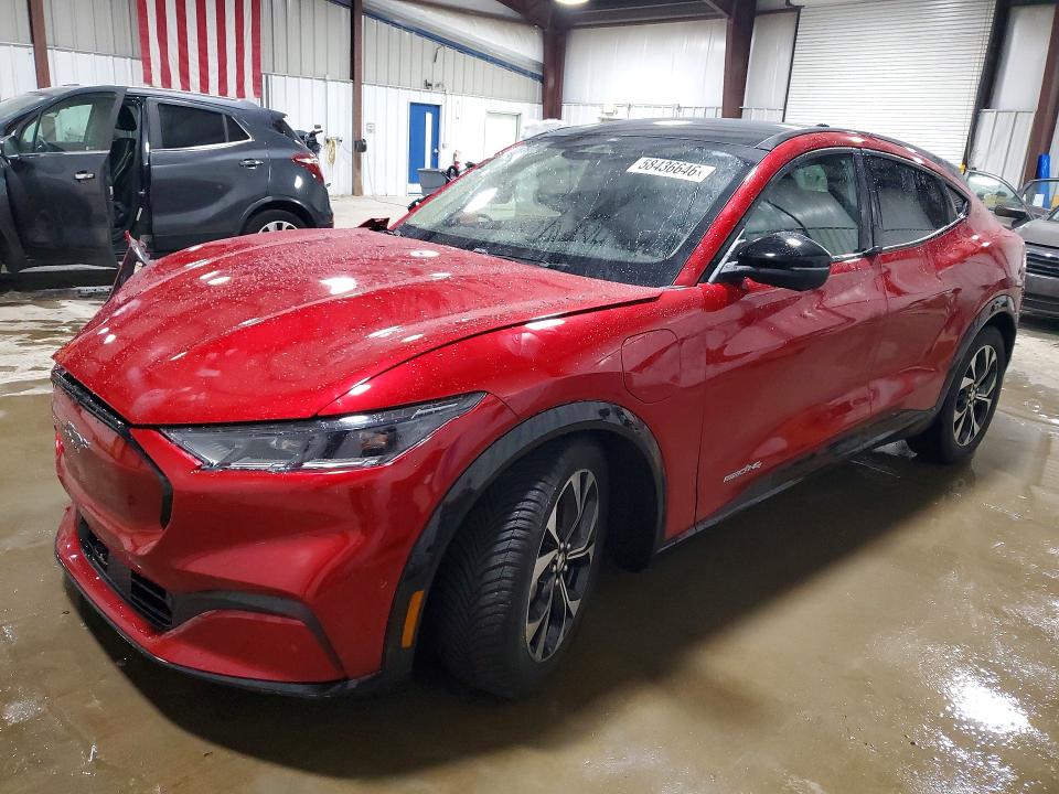 2022 FORD MUSTANG MACH-E PREMIUM - 1
