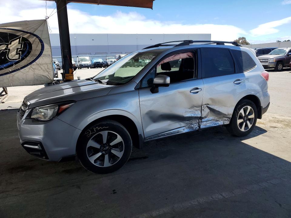 2017 SUBARU FORESTER 2.5I PREMIUM - 1