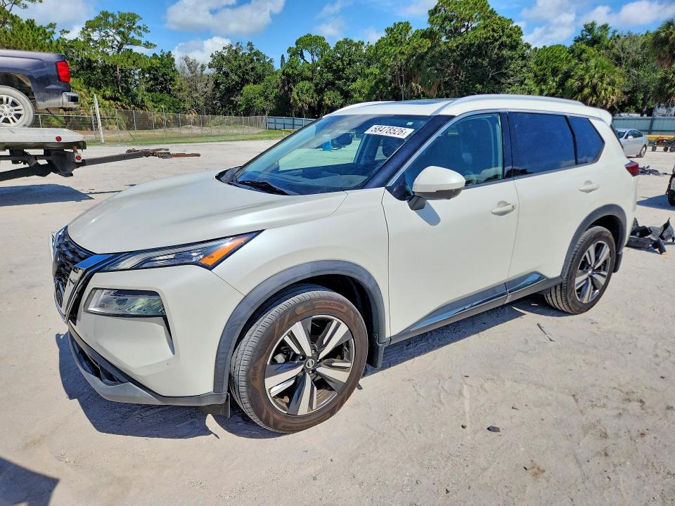 2021 NISSAN ROGUE SL - 1