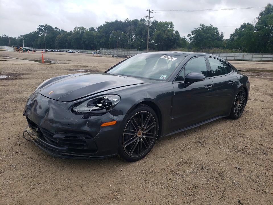 2017 PORSCHE PANAMERA 4S - 1
