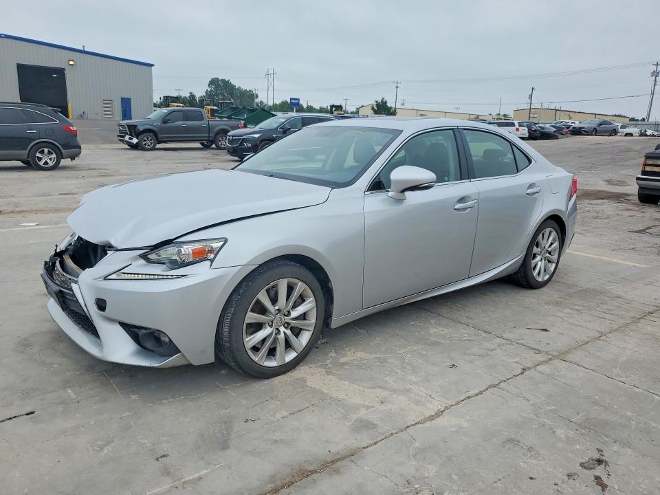 2016 LEXUS IS 200T - 1