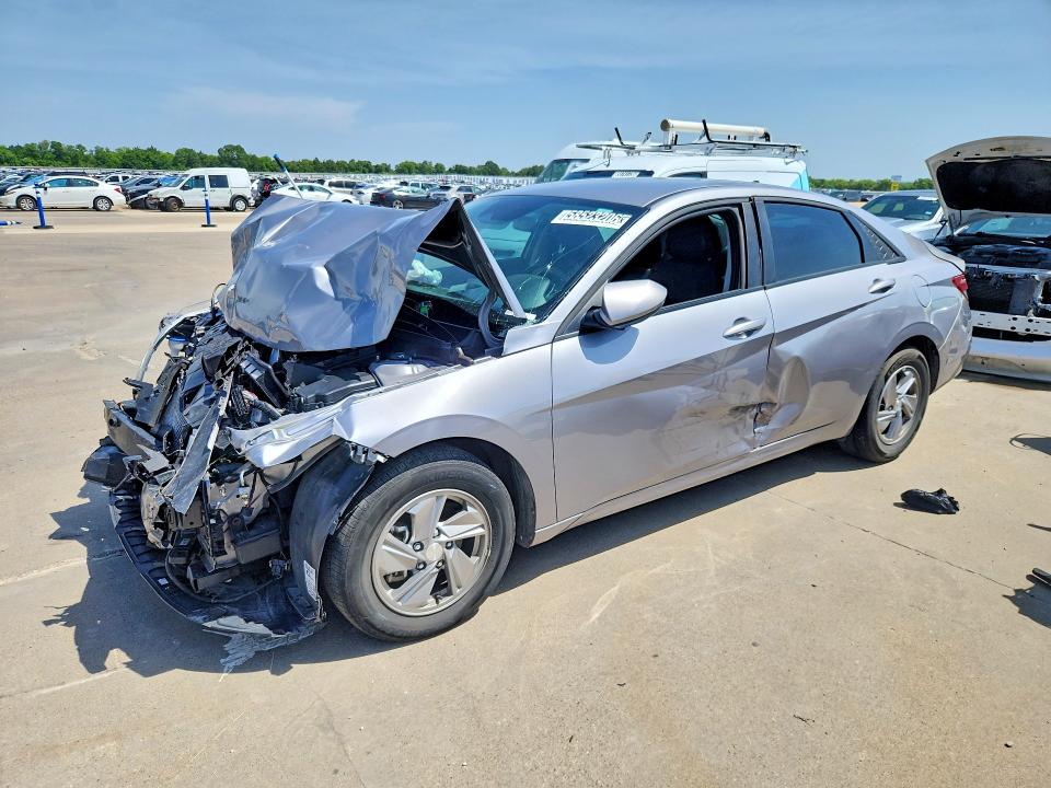 2025 HYUNDAI ELANTRA SE - 1