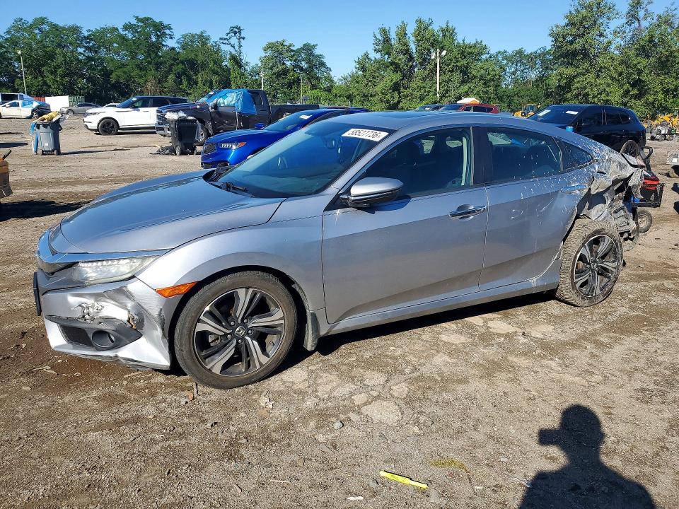 2017 HONDA CIVIC TOURING - 1