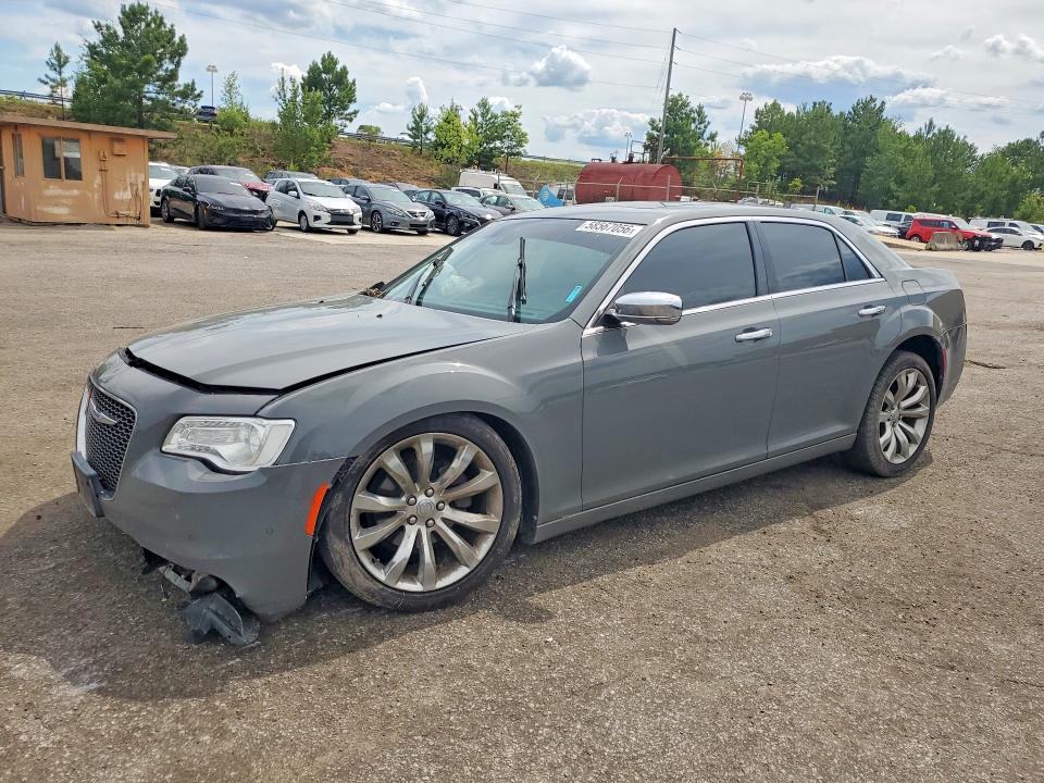 2019 CHRYSLER 300 LIMITED - 1