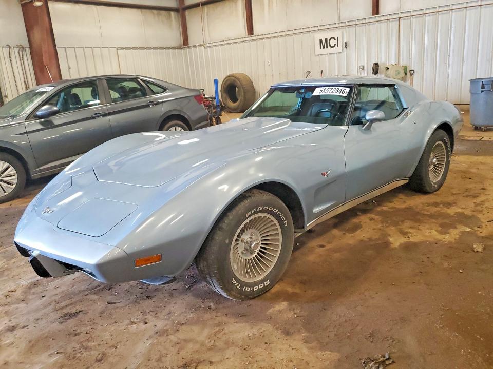 1977 CHEVROLET CORVETTE - 1