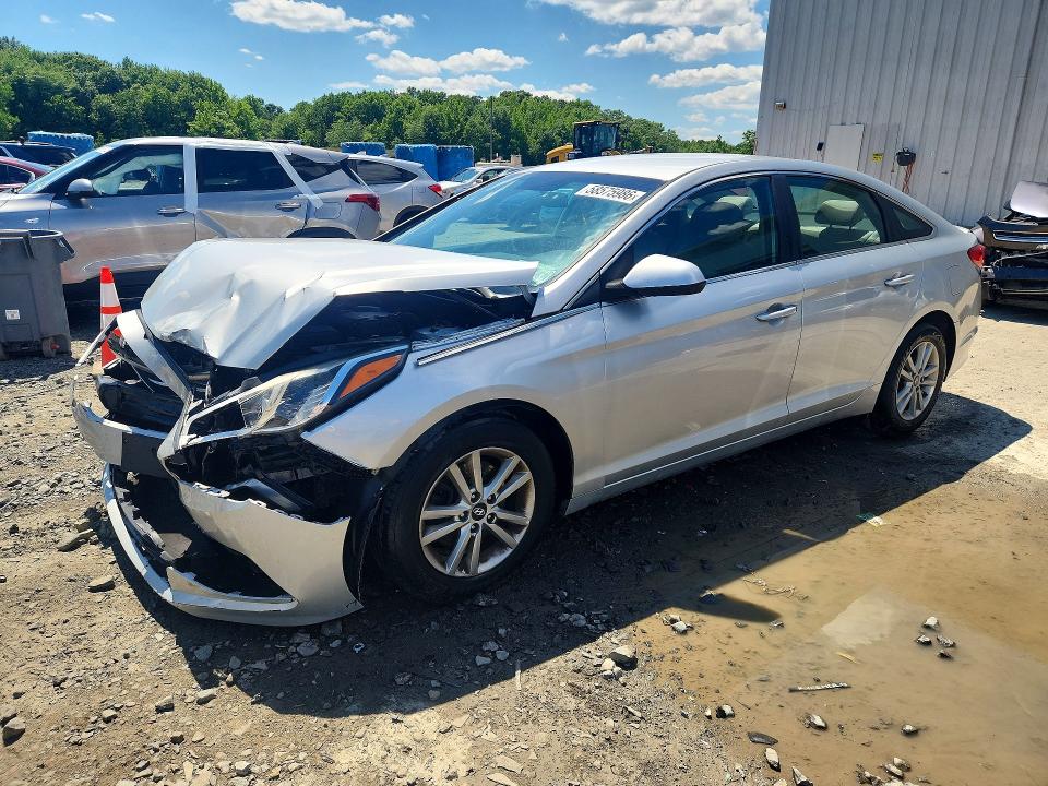 2017 HYUNDAI SONATA SE - 1