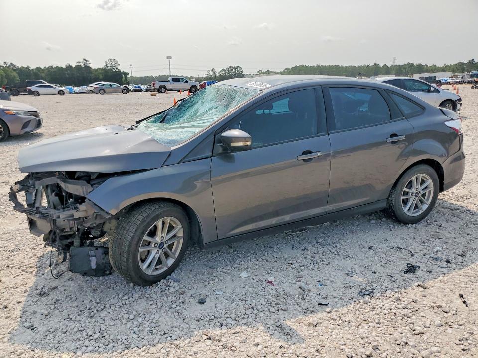 2016 FORD FOCUS SE - 1