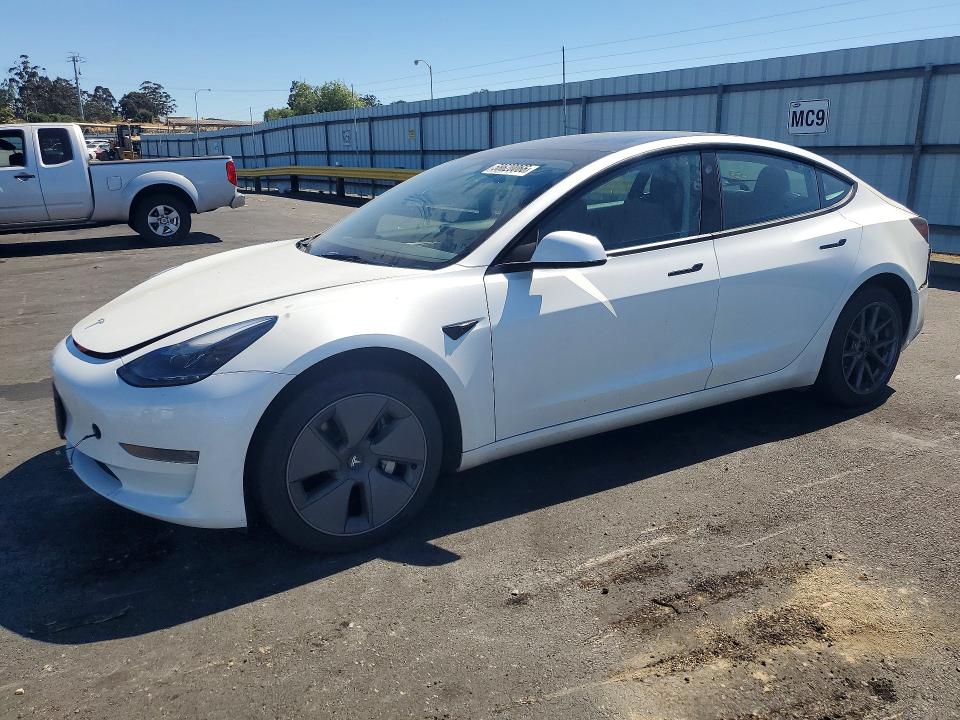 2023 TESLA MODEL 3 - 1