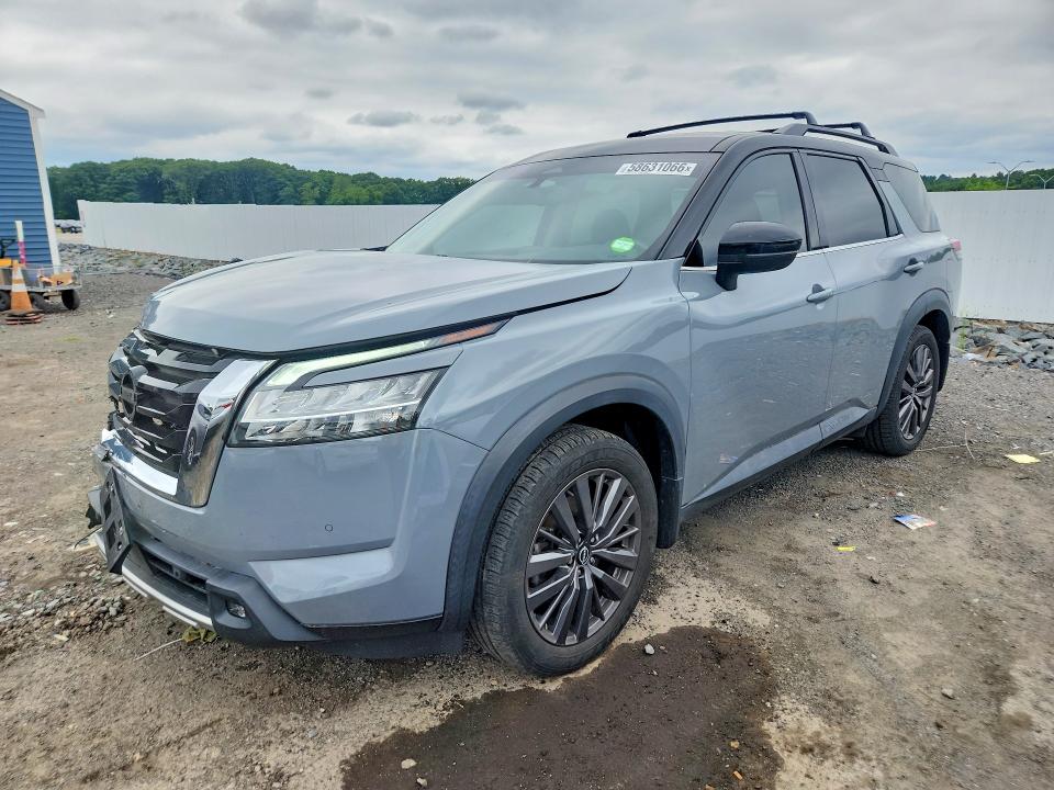 2022 NISSAN PATHFINDER SL - 1