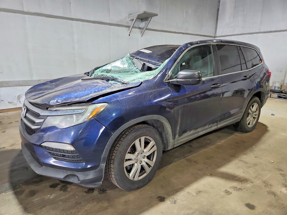2016 HONDA PILOT LX - 1
