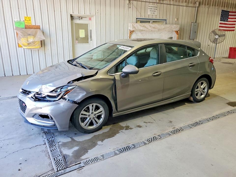 2017 CHEVROLET CRUZE LT - 1
