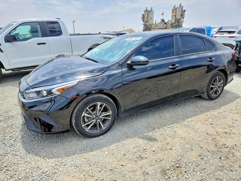 2023 KIA FORTE LXS - 1